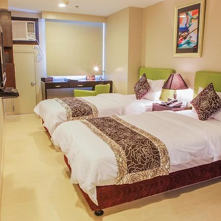 The Exchange Regency Residence Hotel Managed By Hii Pasig City Εξωτερικό φωτογραφία