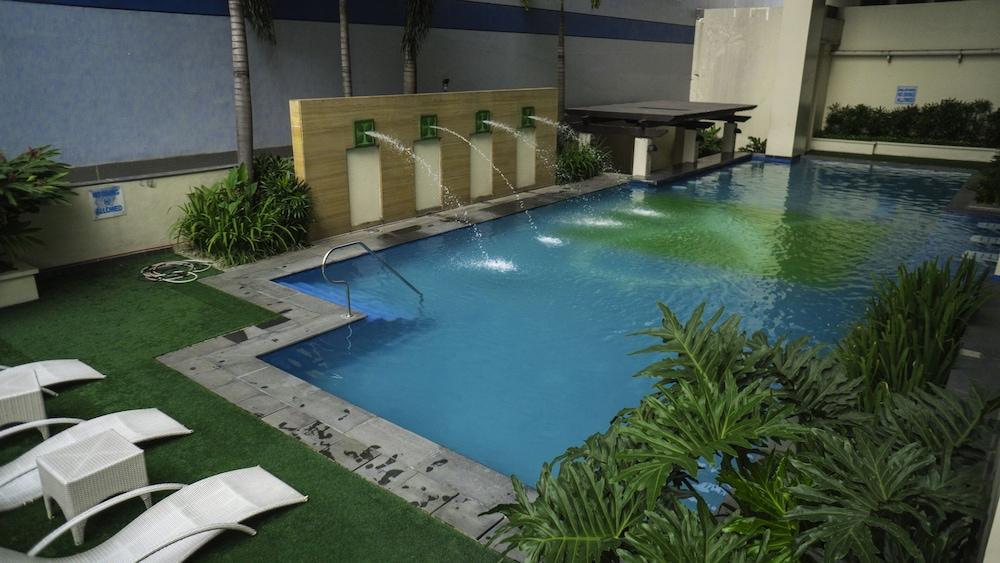 The Exchange Regency Residence Hotel Managed By Hii Pasig City Εξωτερικό φωτογραφία
