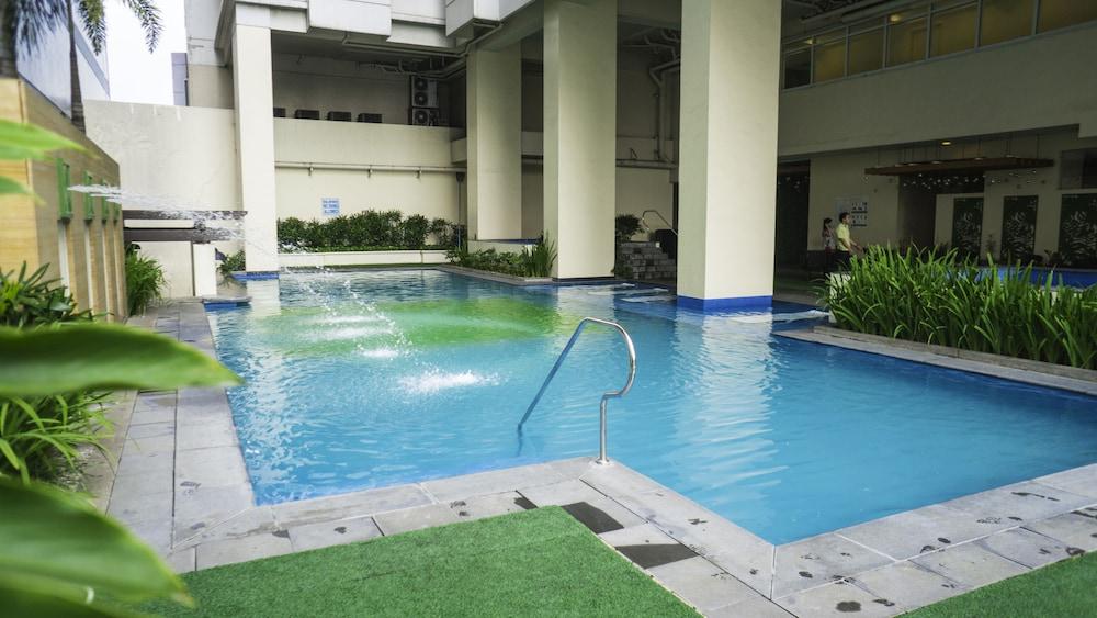 The Exchange Regency Residence Hotel Managed By Hii Pasig City Εξωτερικό φωτογραφία