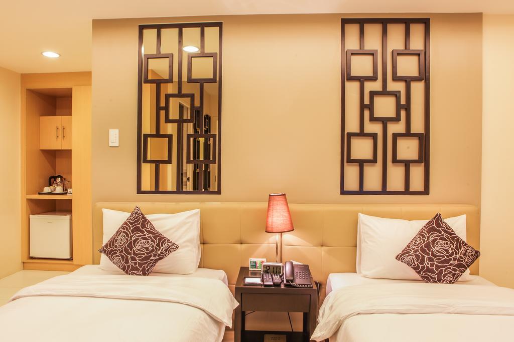 The Exchange Regency Residence Hotel Managed By Hii Pasig City Εξωτερικό φωτογραφία